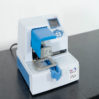 Thermo Multidrop Combi Reagent Dispenser image 1